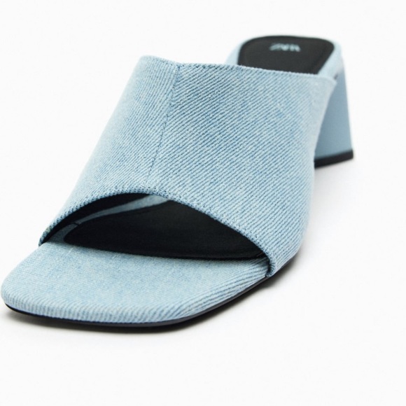 Light denim heeled sandal mules slides - Picture 4 of 7